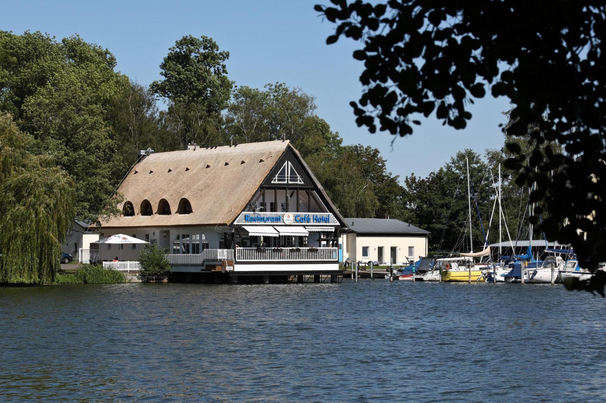 RöbelAm Hafen1公寓 外观 照片